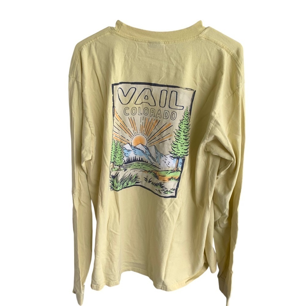 Vail Colorado Long Sleeve Tee Shirt Adult Size Large Yellow